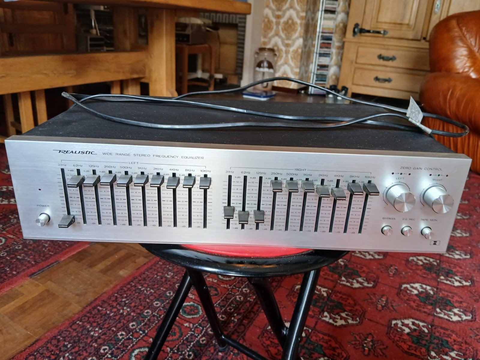 Égaliseur stéréo graphique Realistic 31-2000 (10 bandes), Musique & Instruments, Musiques & Instruments Autre