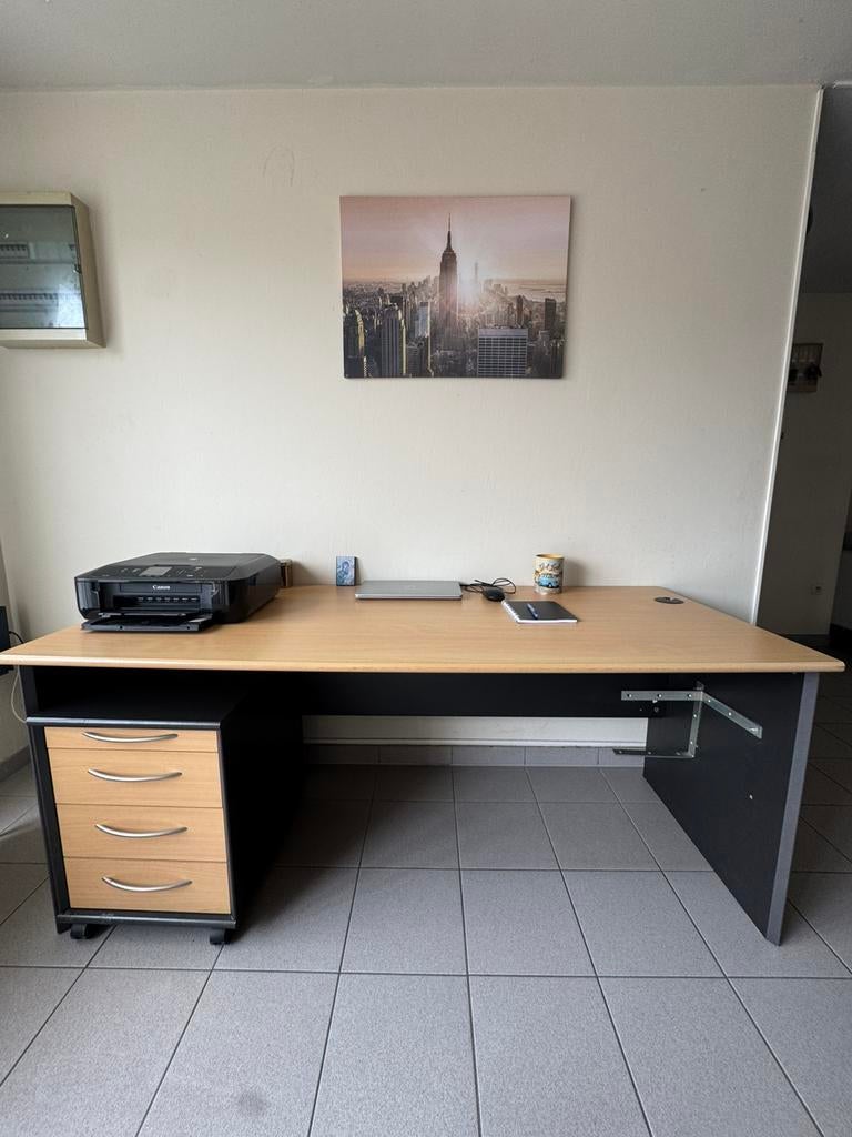 (Groot) Bureau, Huis en Inrichting, Ophalen, Gebruikt, Hout, 76 cm