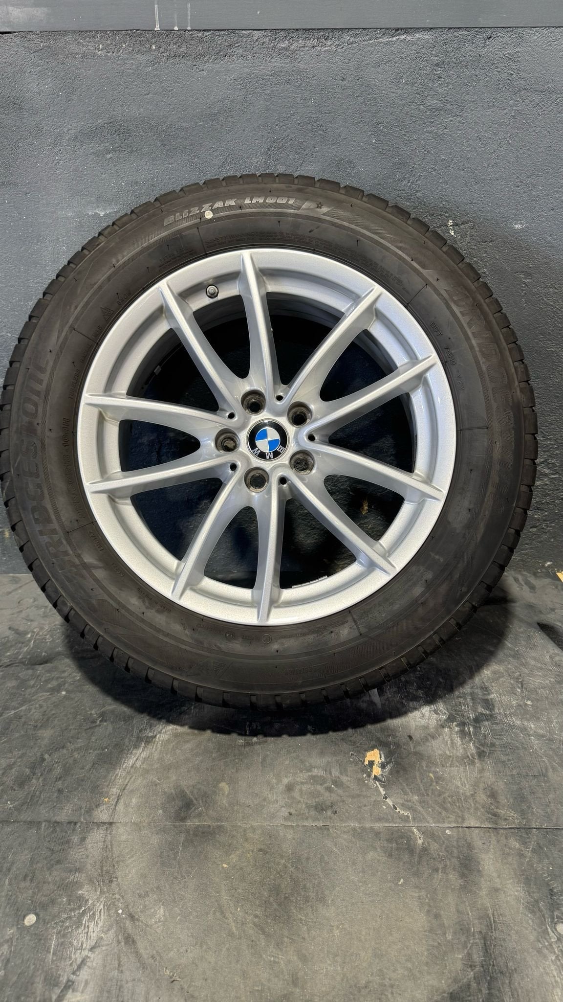 BMW X3 velgen met Bridgestone winter banden 18 inch, Pneus et Jantes, Pneus hiver, Véhicule de tourisme, -