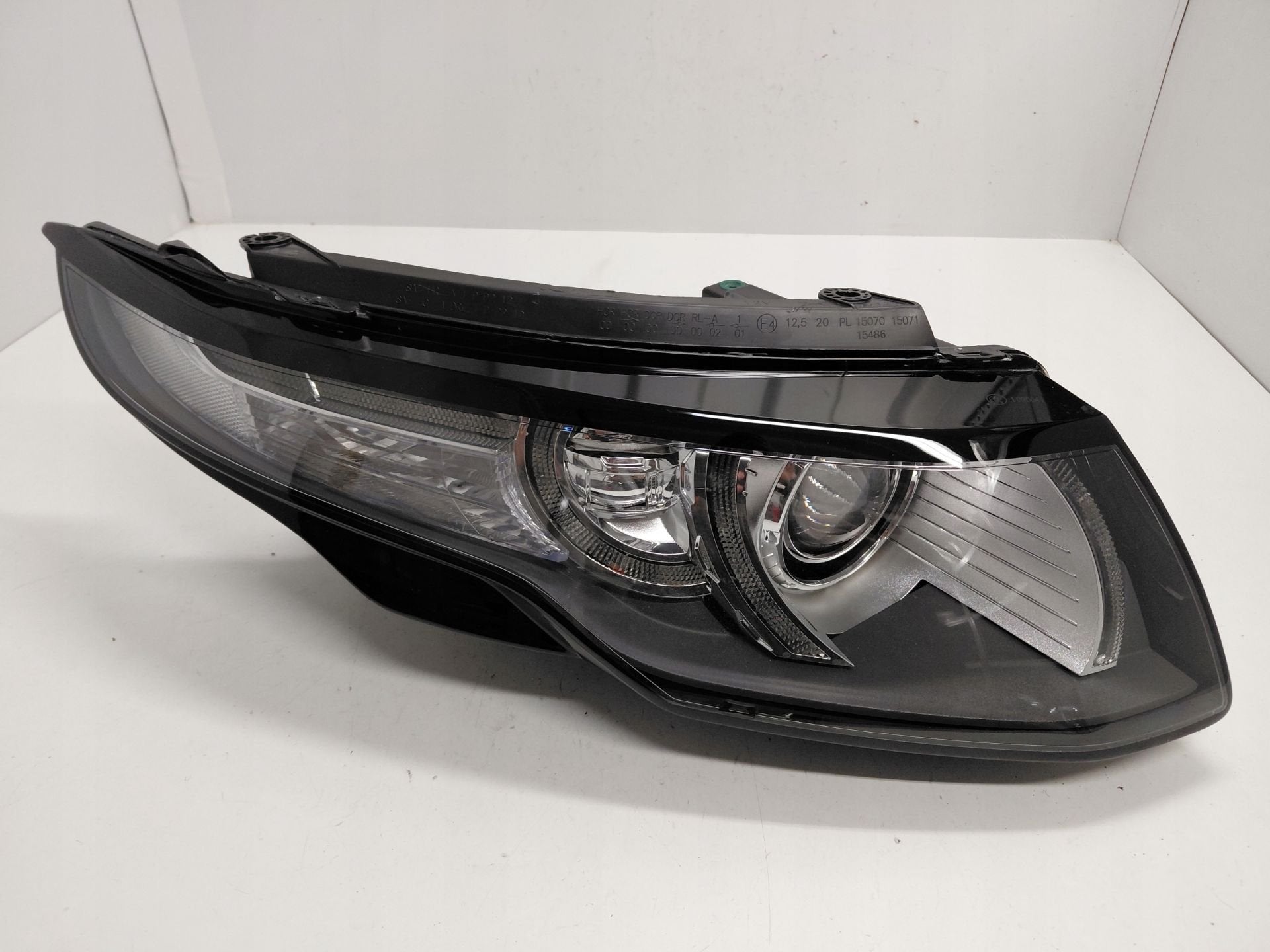 Range Rover Evoque Koplamp Rechts Range, Dpoffice@jaguarlandrover.com, Abbey Road, Whitley 1
CV3 4LF  Coventry, Jaguar Land Rover Limited