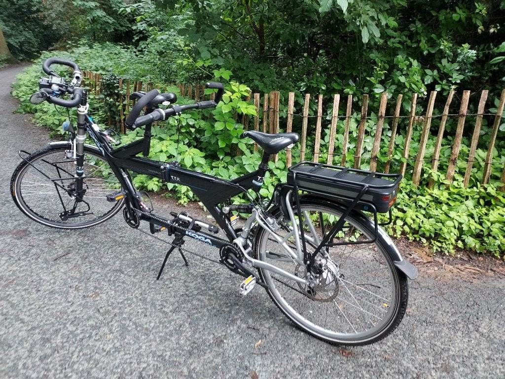 Electrische Koga twintraveller tandem met  fietsendrager, Fietsen en Brommers, Ophalen, Opvouwbaar, Zo goed als nieuw, Meer dan 20 versnellingen