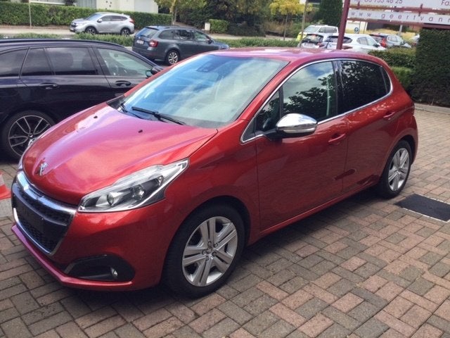 Peugeot 208, pure tech allure, 2019, 110 PK, Autos, Peugeot, Rouge, Achat, Entreprise, Boîte manuelle