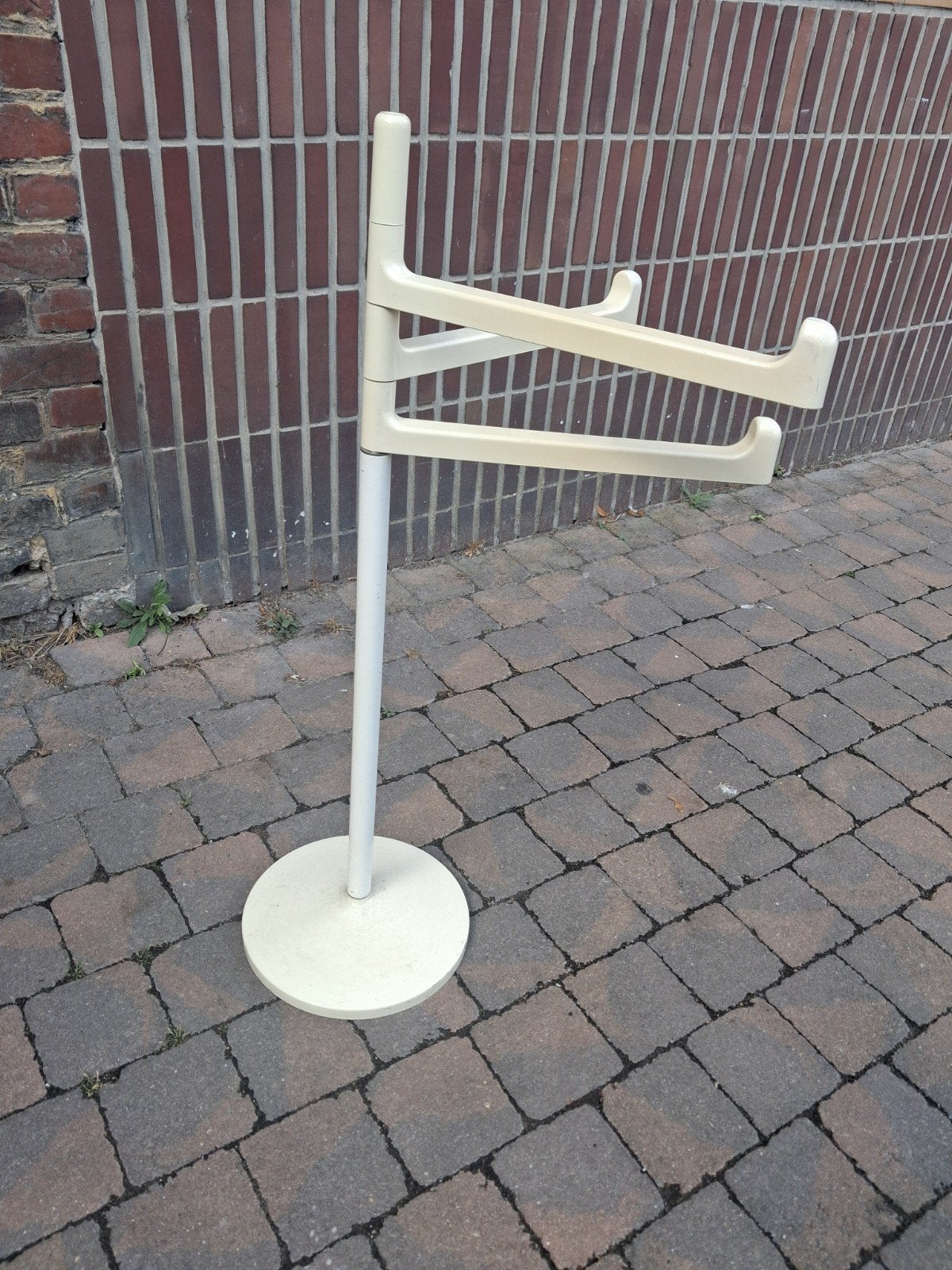 Kapstok gebroken wit van Makio Hasuike voor Gedy, Italië, Huis en Inrichting, Woonaccessoires | Kapstokken, Ophalen
