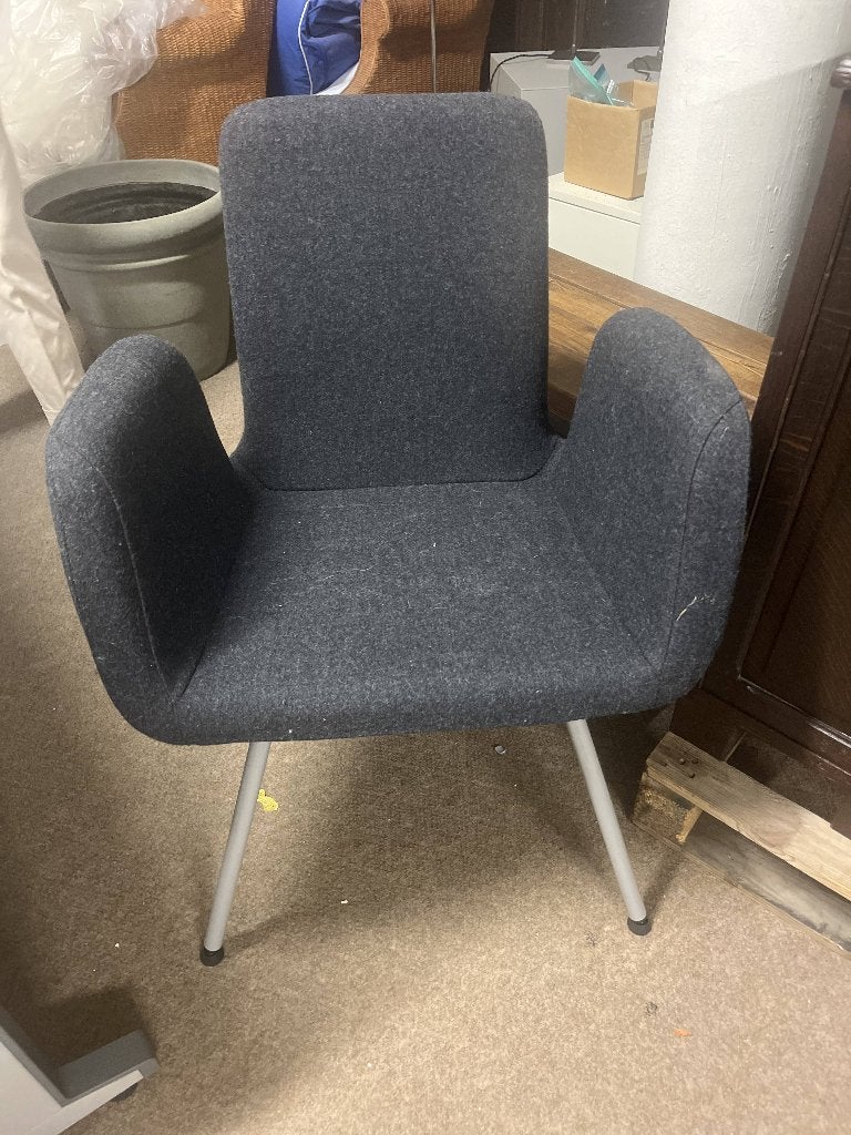 Design kuipstoel, Huis en Inrichting, Stoelen, Ophalen, Gebruikt, Stof, Eén