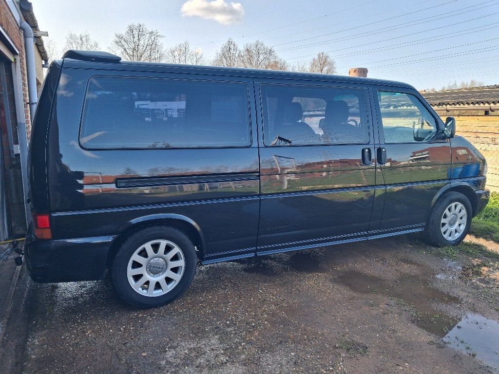 Volkswagen Transporter T4 met schade, Zwart, Leder, Overige kleuren, Particulier
