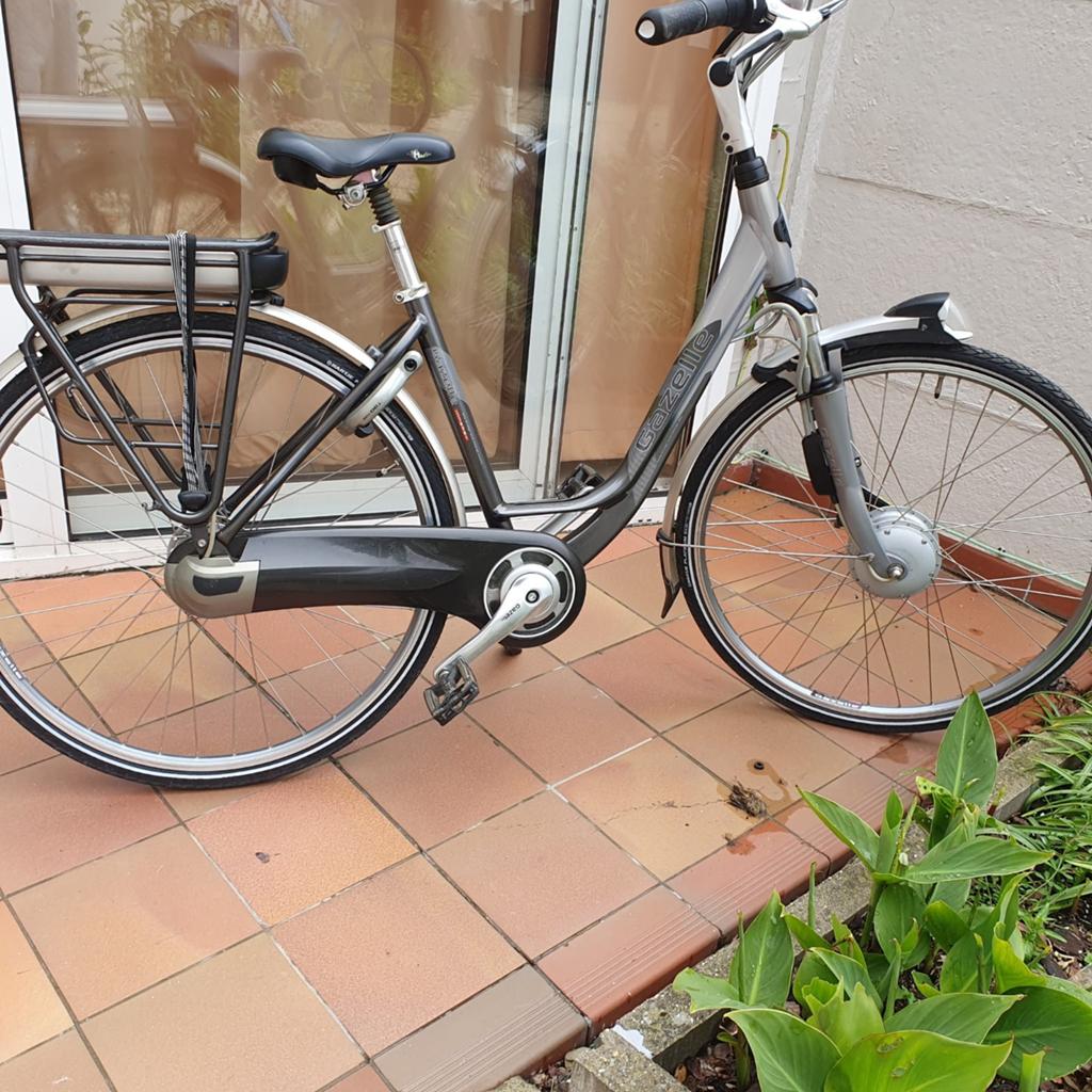 Dames elektriche fiets Gazelle in heel nieuwstaat, Fietsen en Brommers, Elektrische fietsen, Ophalen of Verzenden, Gazelle
