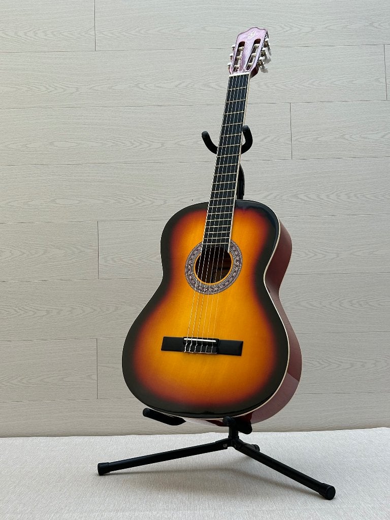 Guitare classique  - Type: espagnole  - Garantie: 2 ans, Enlèvement ou Envoi, Neuf, Guitare classique ou espagnole