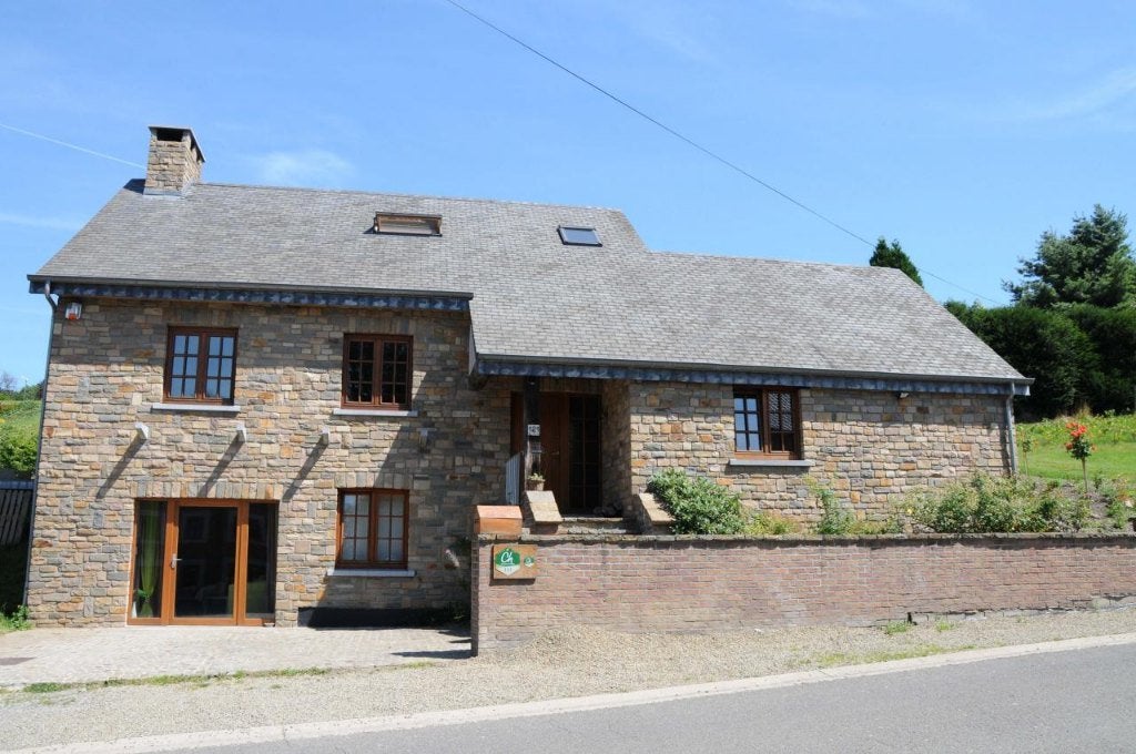 Appartement meublé à louer, 50 m² ou plus, Province de Liège