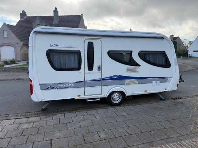 Hobby caravan UF 455 LA VITA Bionda speciaal model te koop, Rondzit, Hobby, Dwarsbed, Particulier