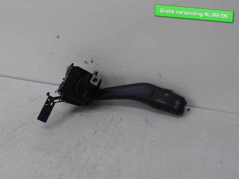 STUURSCHAKELAAR RECHTS golf 6 Golf VI (5K1) (1K0953519A), Auto-onderdelen, Dashboard en Schakelaars, Gebruikt, Volkswagen, Volkswagen AG