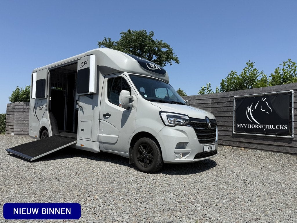Renault Master | HORSETRUCK | STX | STALLION 5XL | 2022 | DU, Weduwestraat 12
4884MV  WERNHOUT, NL, Paardenwagentje NL | MVV HORSETRUCKS