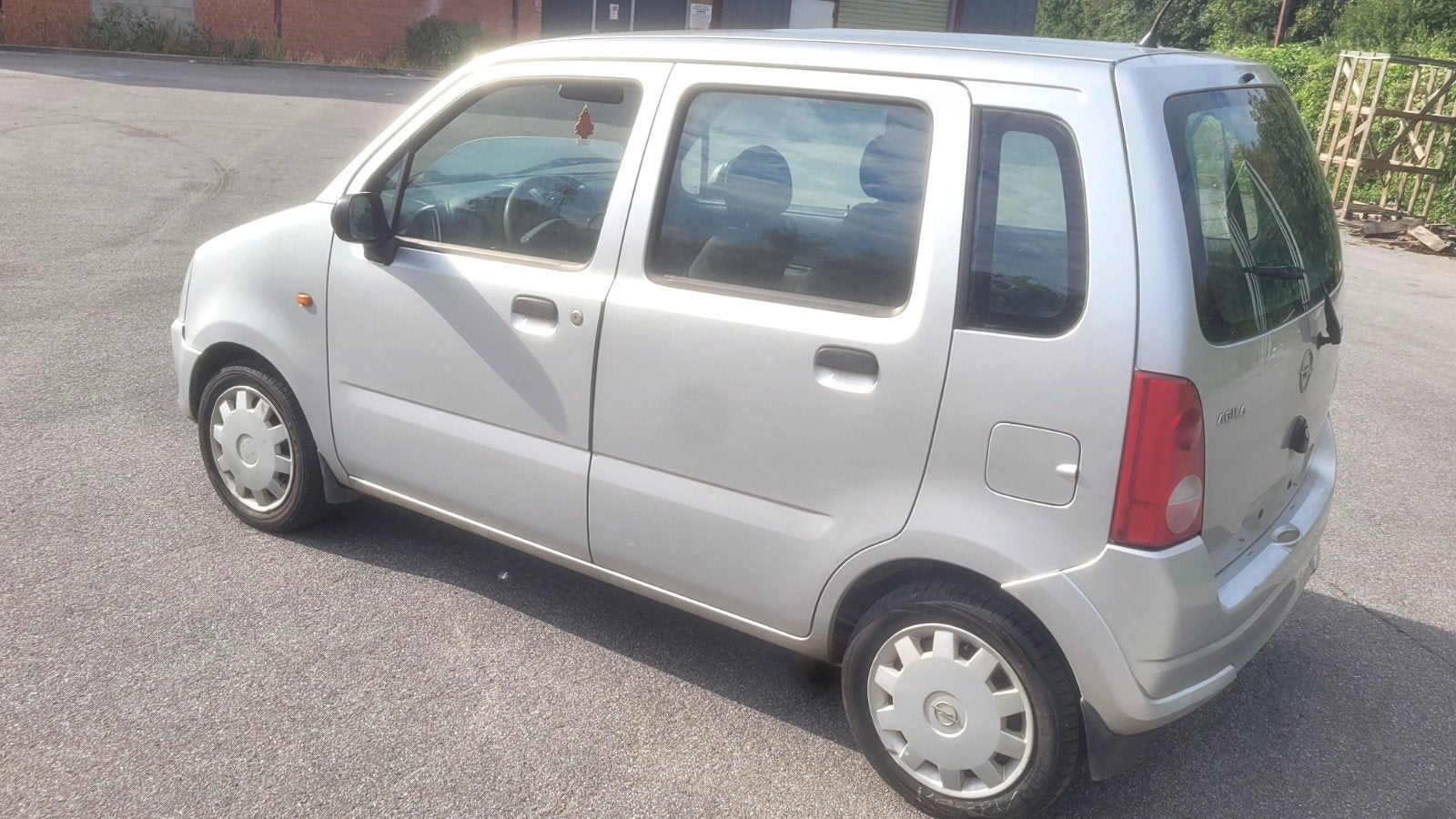 OPEL AGILA+1.3CDTI +CT VIÈRGE +DEMANDE D'IMMATRI À 999EU, Achat, Entreprise, Radio, Agila
