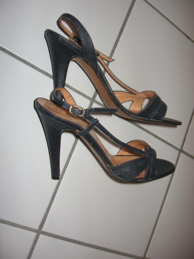 Superbes sandales Saint Tropez, hautes très découpées, Vêtements | Femmes, Chaussures, Neuf, Bleu, Enlèvement ou Envoi