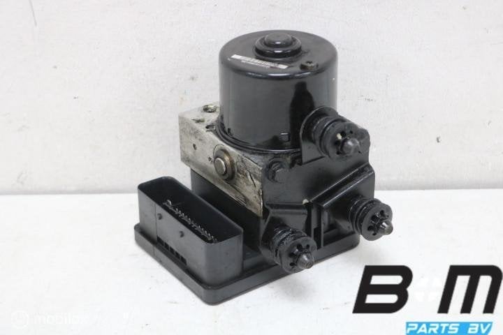 ABS pomp VW Touran 1T 1K0614517H, Utilisé