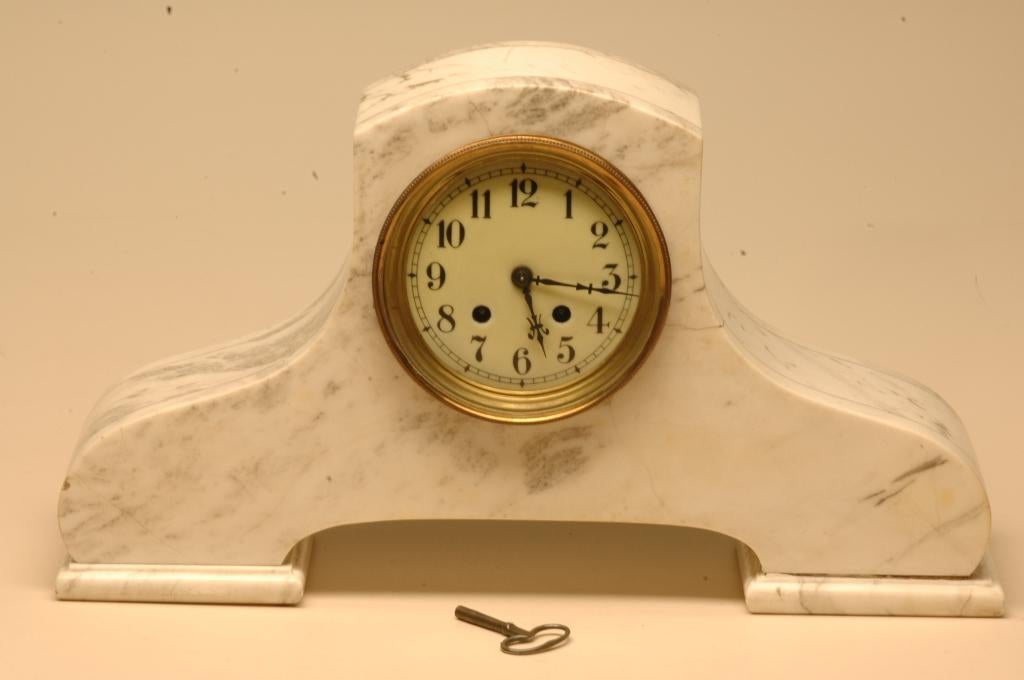 Horloge de cheminée en marbre Gorini Brothers & Co (Paris), Enlèvement