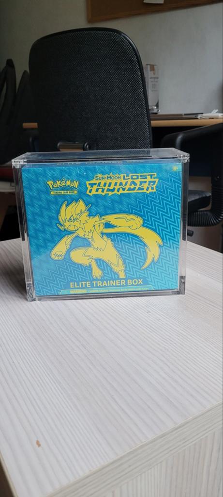 Lost Thunder elite trainer box, Cd's en Dvd's, Cassettebandjes, Ophalen
