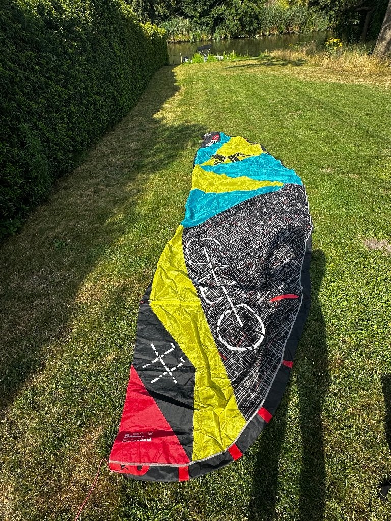 kite + bar, Ophalen, Gebruikt, 11 m², Kite