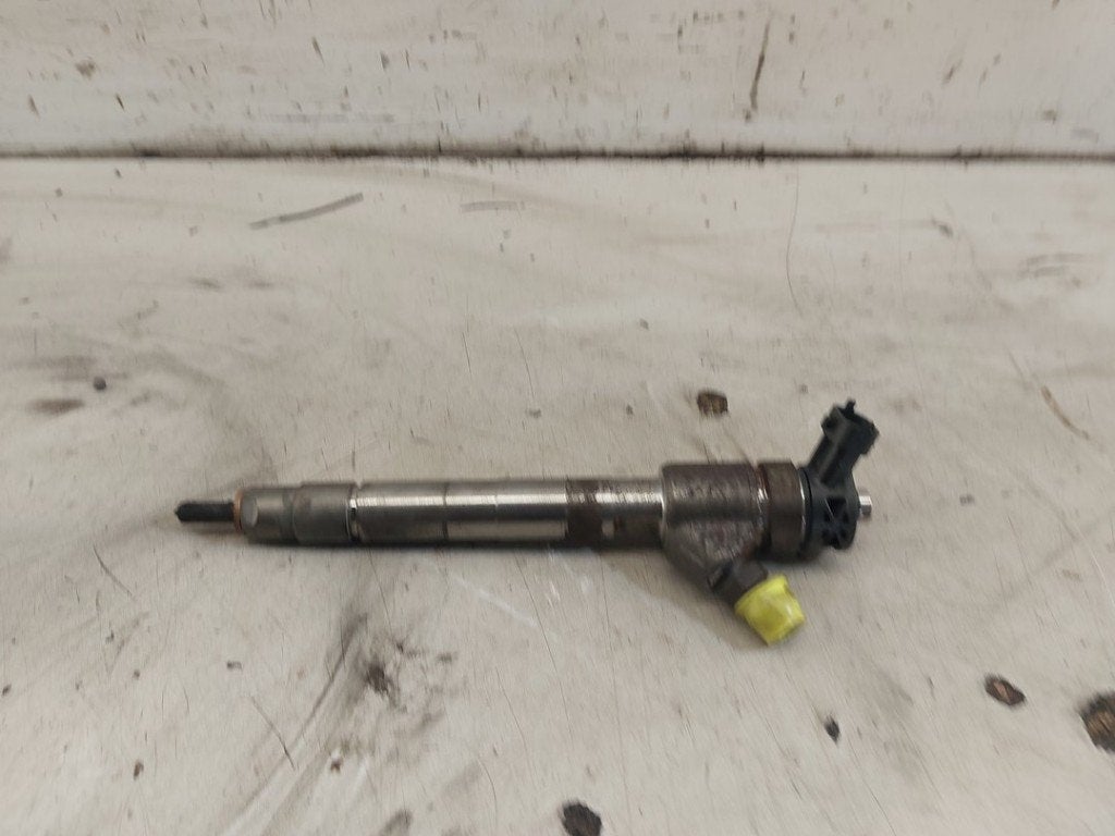 VERSTUIVER Opel Combo Cargo (|9828959880|1637131380|), Robert Bosch AG, Gebruikt, Opel, Robert-Bosch-Allee 1
74232  Abstatt, DE
