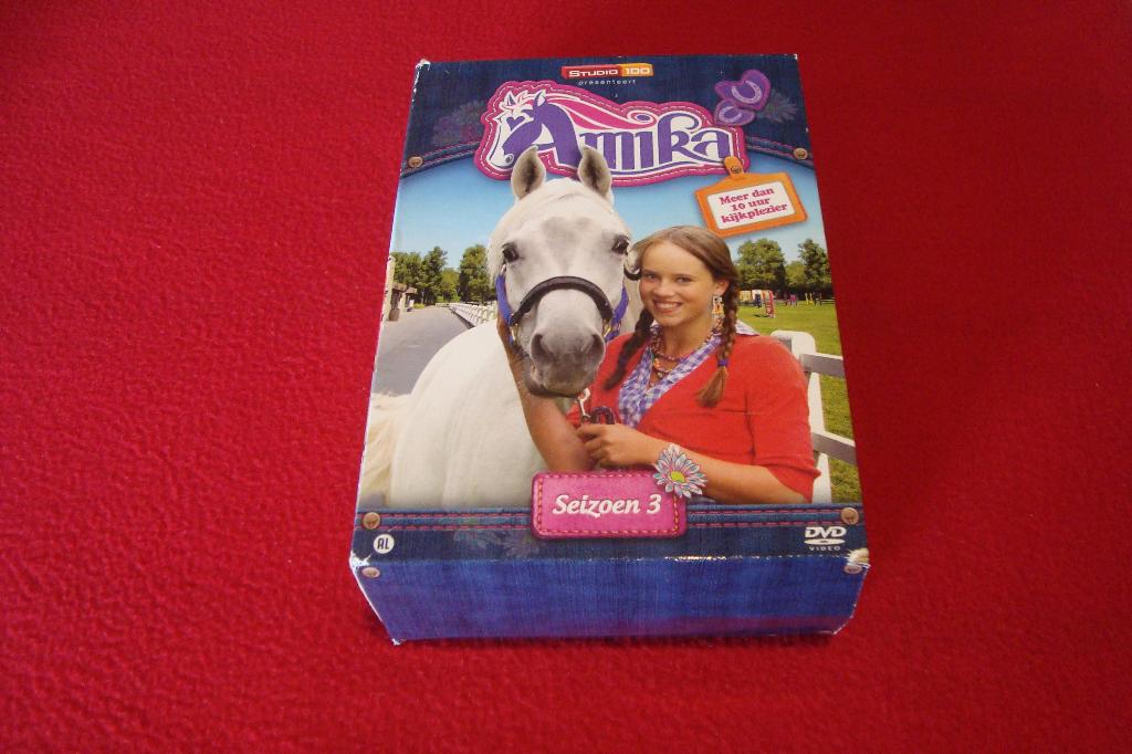 dvd box amika seizoen 3, Enlèvement ou Envoi
