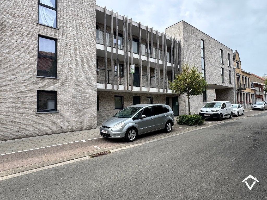 Appartement met 2 slaapkamers en garagebox te Westrozebeke, Immo, 54 kWh/m²/jaar, Westrozebeke, Provincie West-Vlaanderen, Appartement