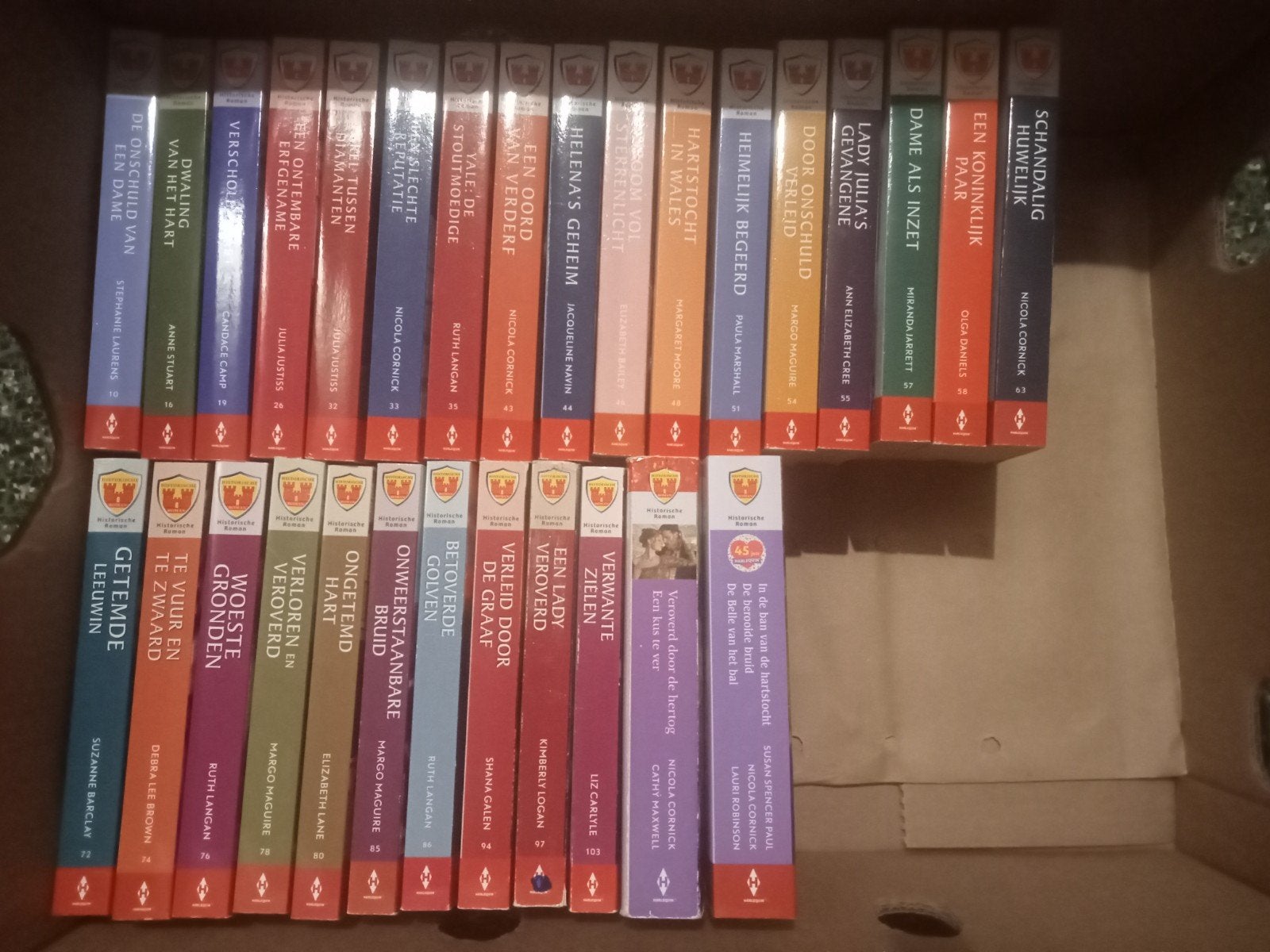 Diverse Harlequin historische romans te koop, Ophalen of Verzenden, Gelezen