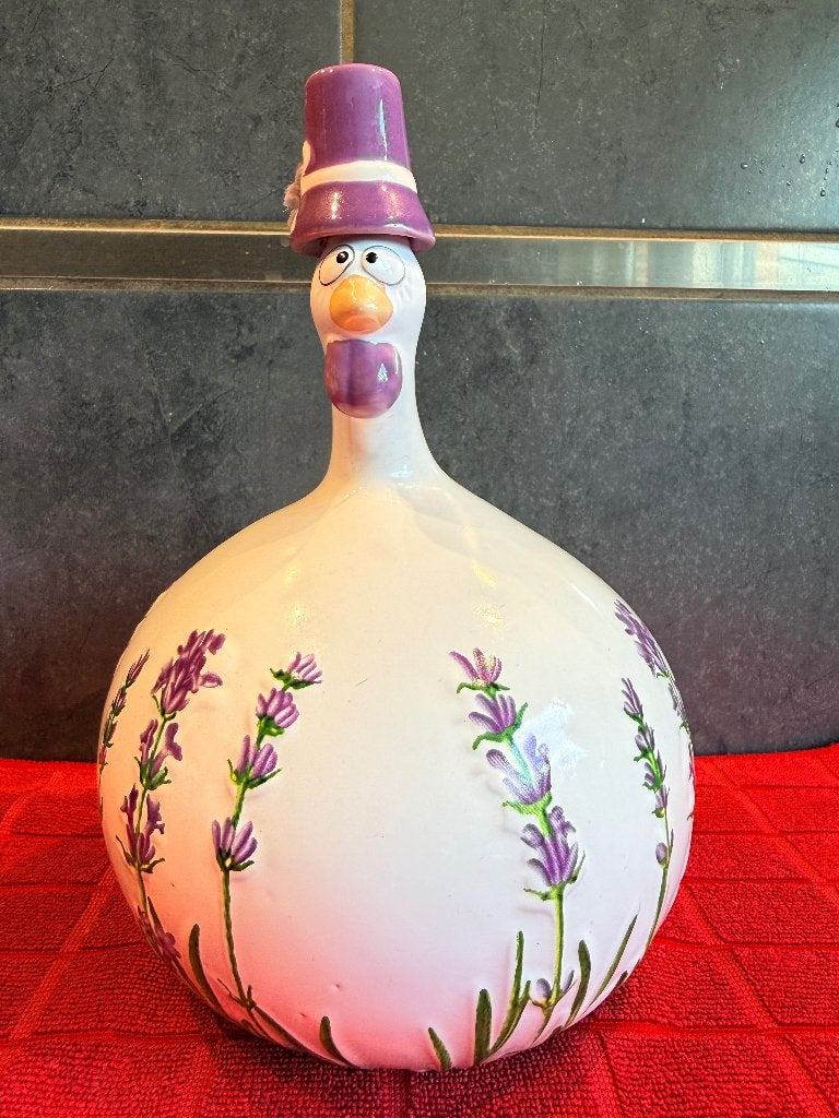Grote kip met lavendelkleurige Provence - J-Line, Ophalen of Verzenden, Zo goed als nieuw, Dier
