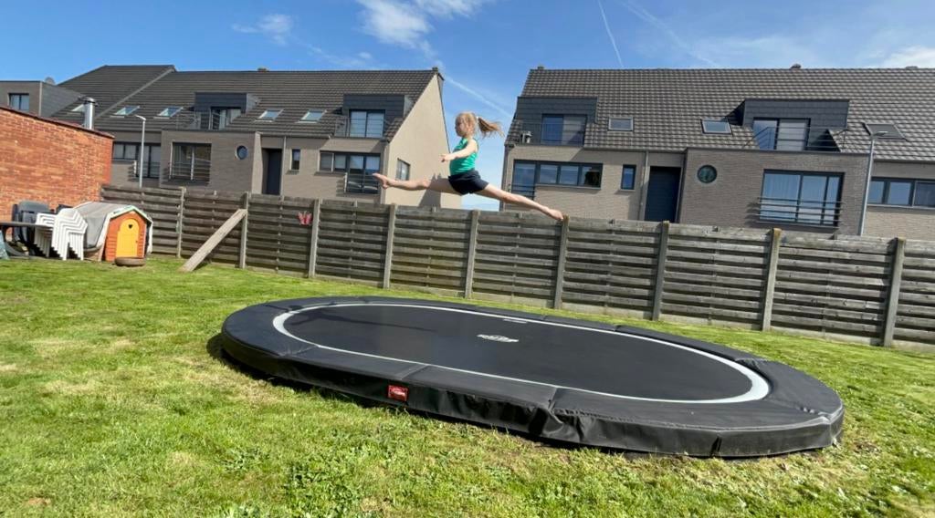 Trampoline berg, Ophalen