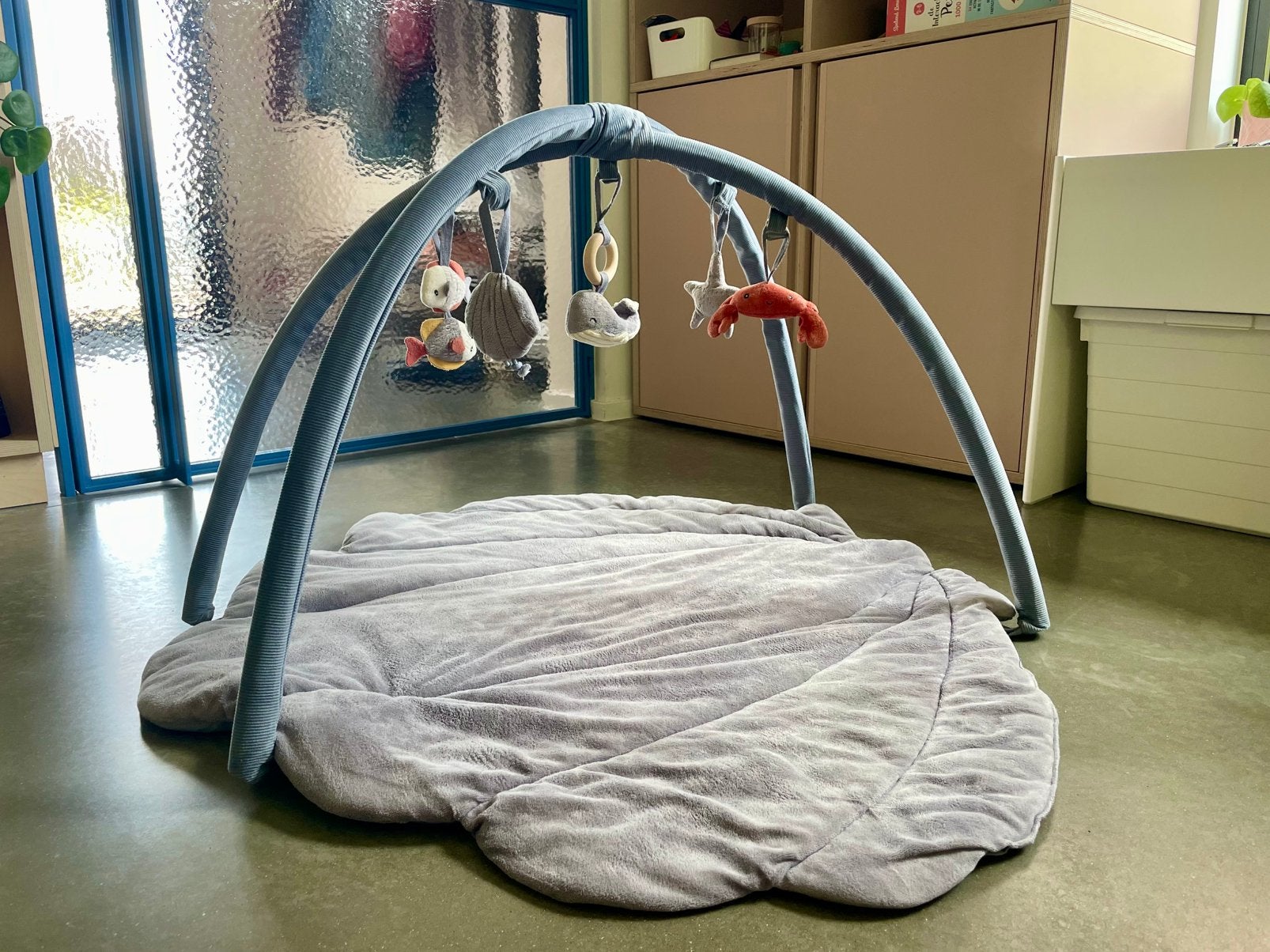Tapis de jeu Little Dutch « bleu océan », Enfants & Bébés, Enlèvement, Utilisé
