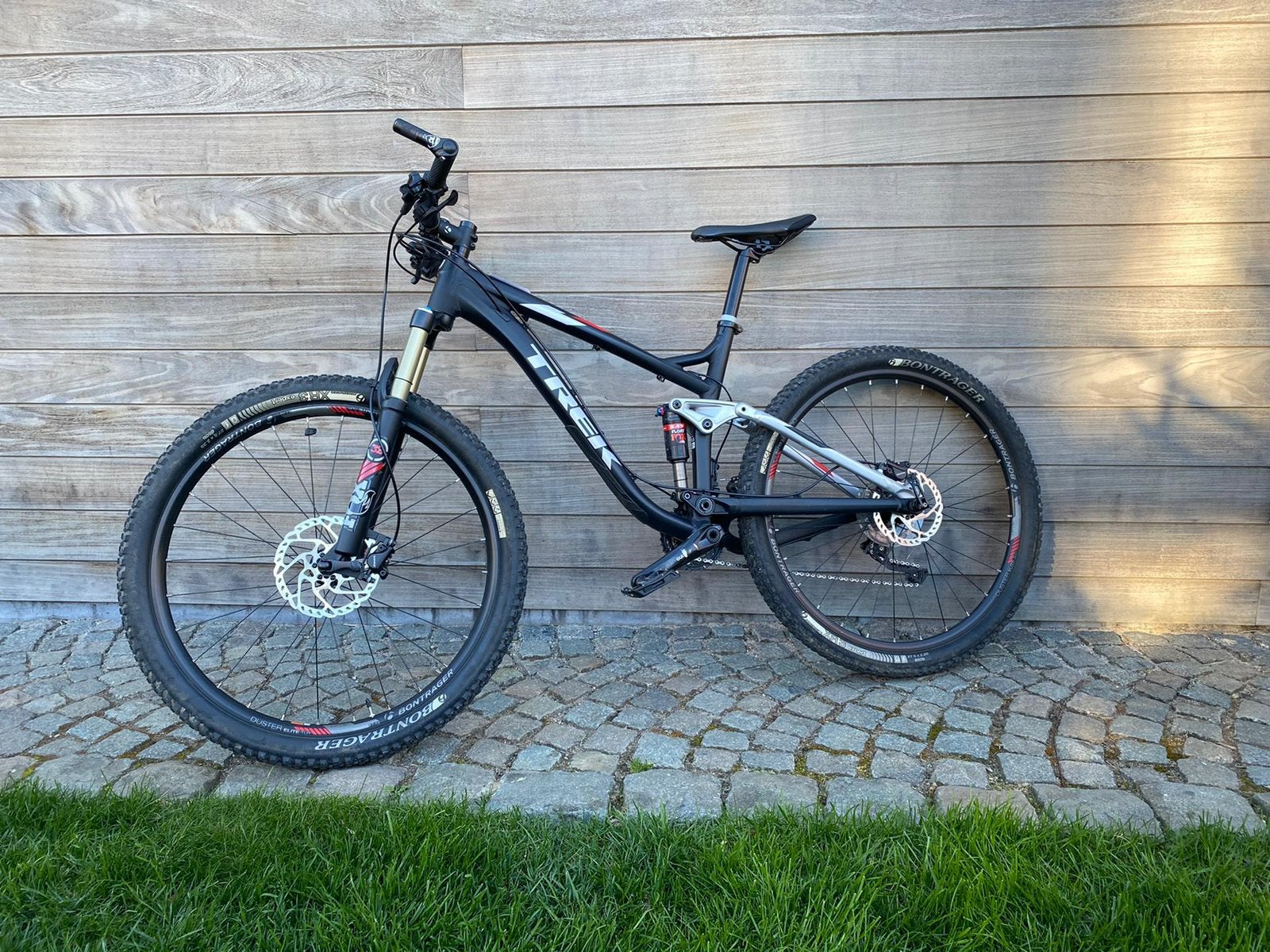 Trek entièrement VTT avec suspension Fox, Vélos & Vélomoteurs, VTT tout suspendu, Enlèvement, Comme neuf, Trek