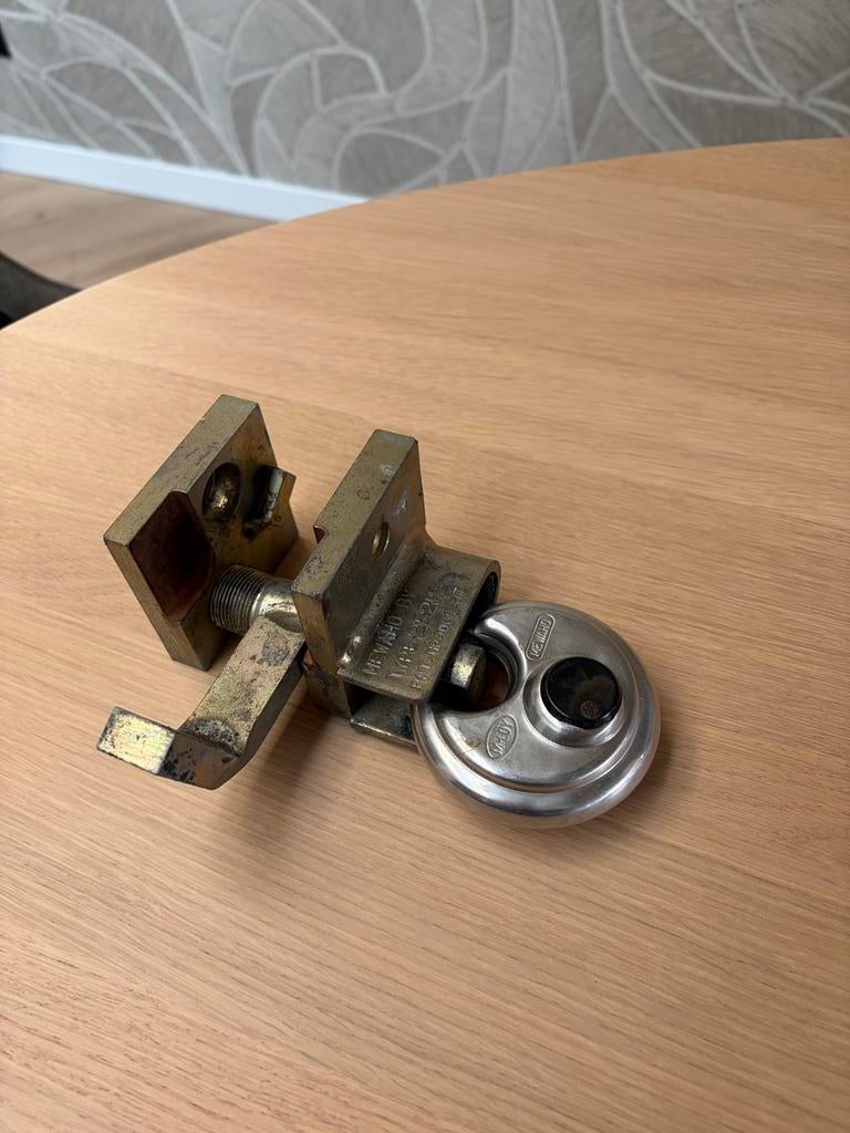 Mewaho disselslot (voor oa Winterhoff WS 3000 koppeling), Enlèvement, Comme neuf