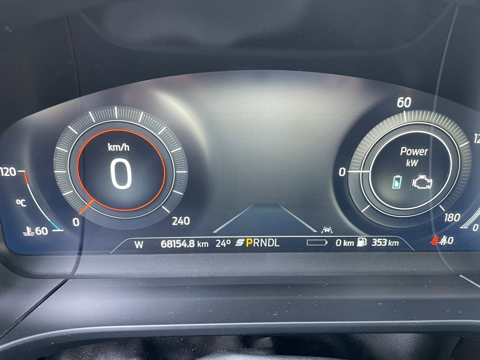 Kuga st line met panoramisch dak, Auto's, Stof, Euro 6, Zwart, 5 zetels