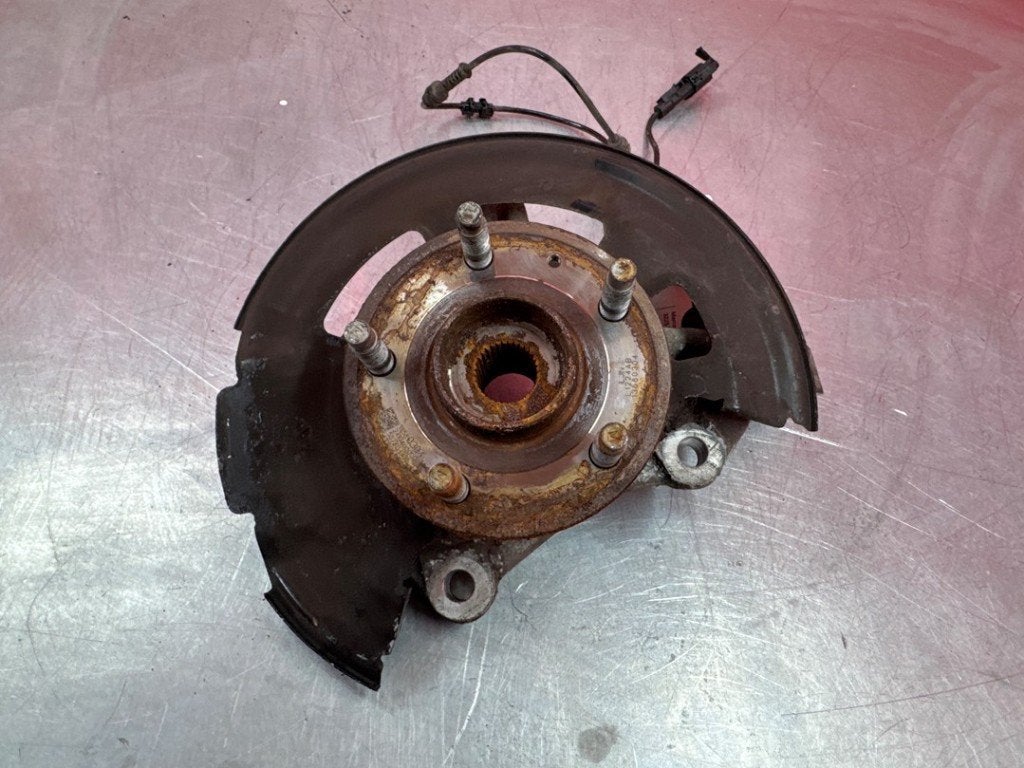 FUSEE AVANT DROITE Opel Astra K Sports Tourer (|39030300|), Utilisé, Opel