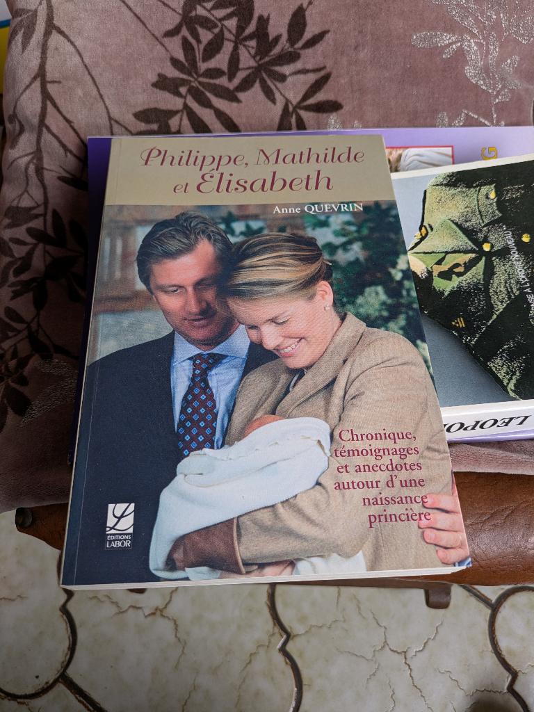 Philippe Mathilde et Elisabeth, Enlèvement ou Envoi, Comme neuf, Magazine ou livre
