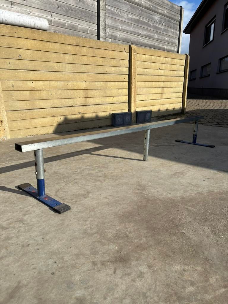 Skate grind rail, Enlèvement, Comme neuf, Skateboard