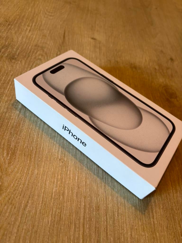 Apple iPhone 15 + hoesje, Télécoms, Téléphonie mobile | Apple iPhone, 256 GB, iPhone 15, Noir, Enlèvement