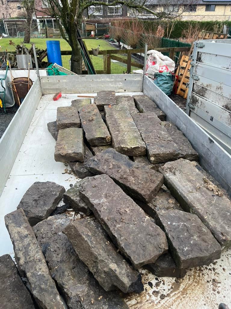 Blauwe steen borduren, Ophalen, Zo goed als nieuw