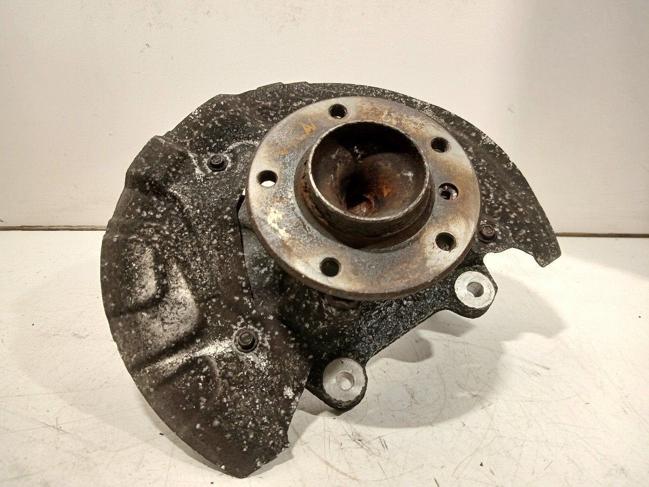 Wielnaaf links voor BMW 3 serie, BMW, Onderdelen@venauto.nl, Van der Ven Autorecycling B.V., Ettenseweg 76, 4706 PB Roosendaal, The Netherlands