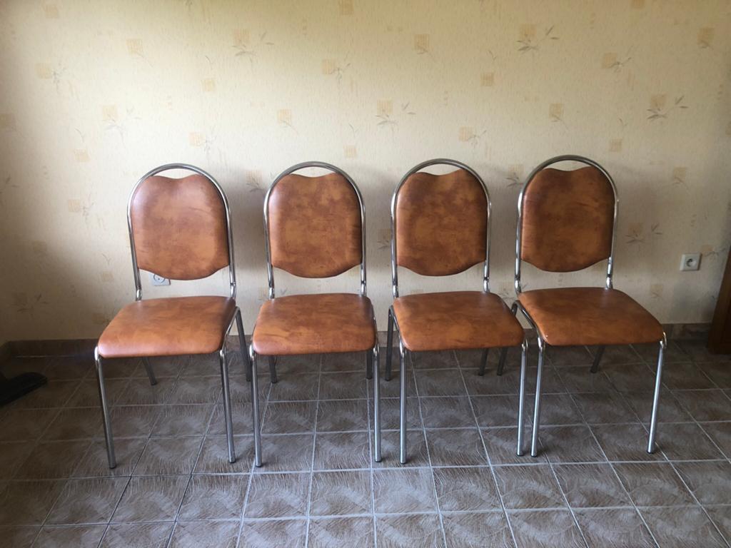 4 keukenstoelen, Huis en Inrichting, Stoelen, Ophalen, Bruin, Overige materialen, Zo goed als nieuw