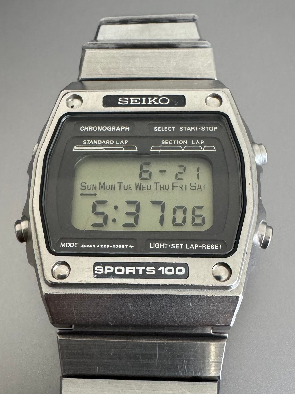 Seiko Sports 100 vintage chronograaf (1979) - A229-5060, Handtassen en Accessoires, Horloges | Antiek, Seiko, Staal, Met bandje