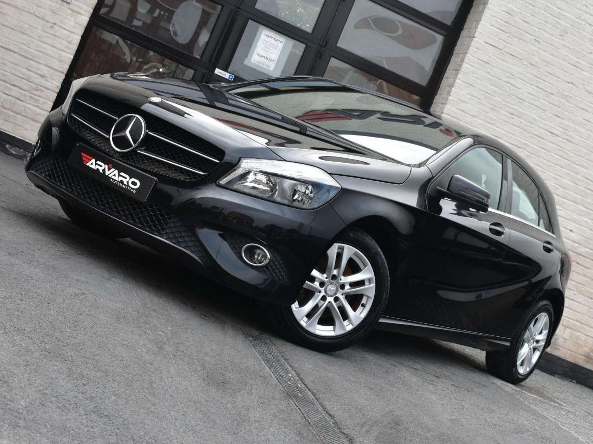Mercedes-Benz A-Klasse 180 i Leder / Verw Zetels / Navi / To, Auto's, 122 pk, Gebruikt, 4 cilinders, USB