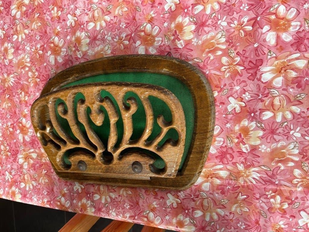 Porte-lettres ancien, Enlèvement ou Envoi