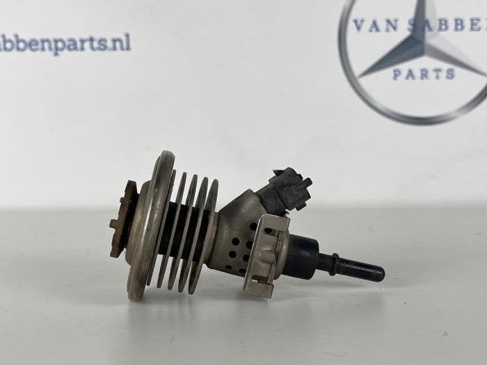 Injecteur Adblue d'un Mercedes Sprinter, -, 3 mois de garantie, Utilisé, -