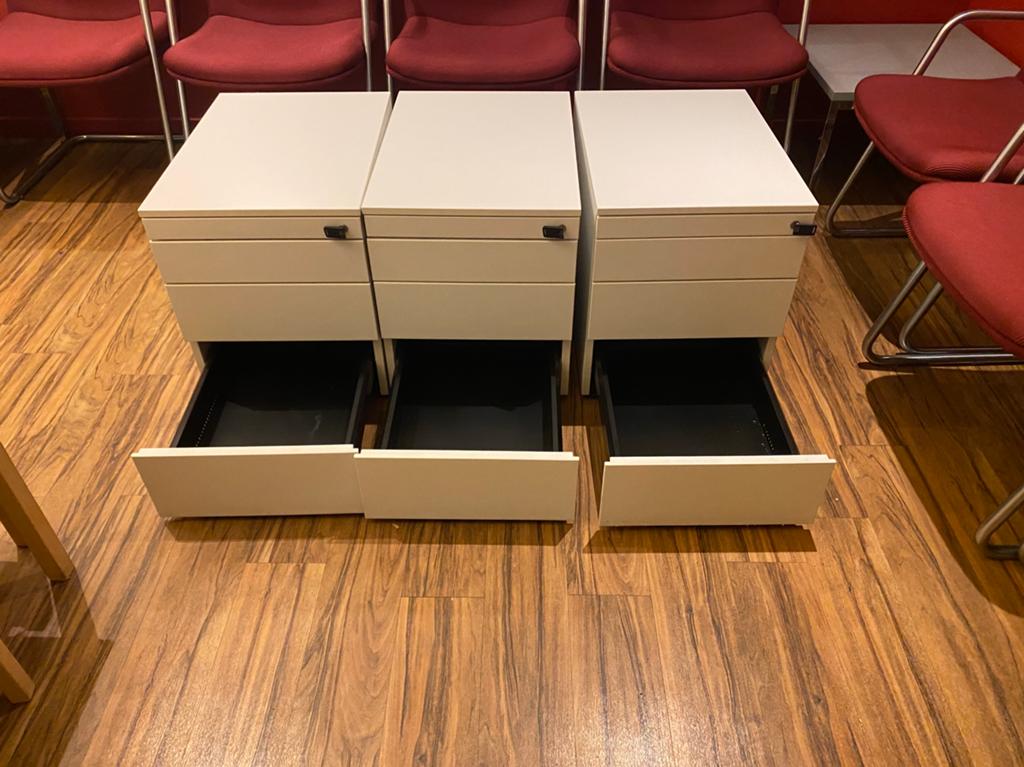3 Witte ladeblokken (spotprijs!), Ophalen, Zo goed als nieuw