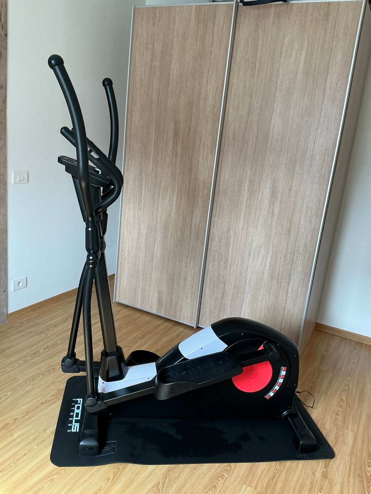Crosstrainer Focus Fitness 3 iPlus, Sport en Fitness, Fitnessapparatuur, Zo goed als nieuw, Crosstrainer, Ophalen