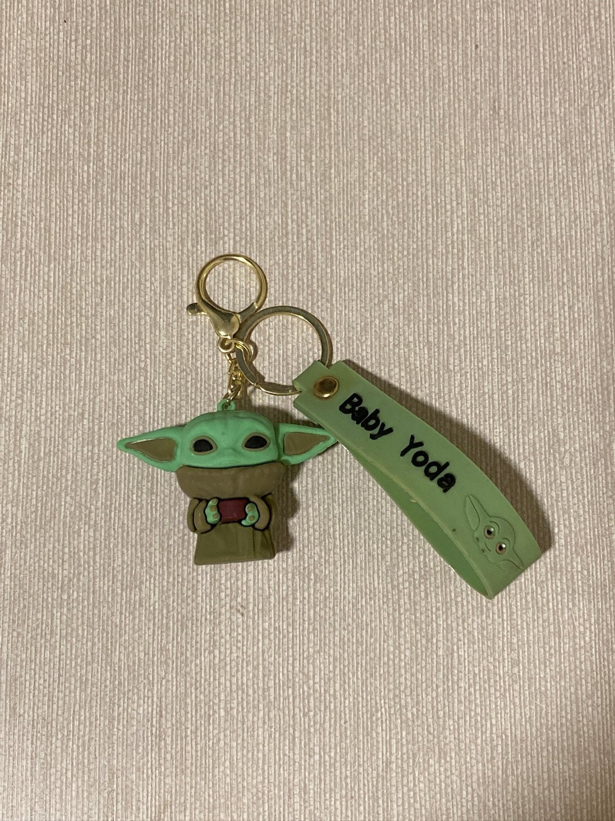 Yoda baby yoda babysleutelhanger, Verzenden, Gebruikt, Knuffel of Figuurtje