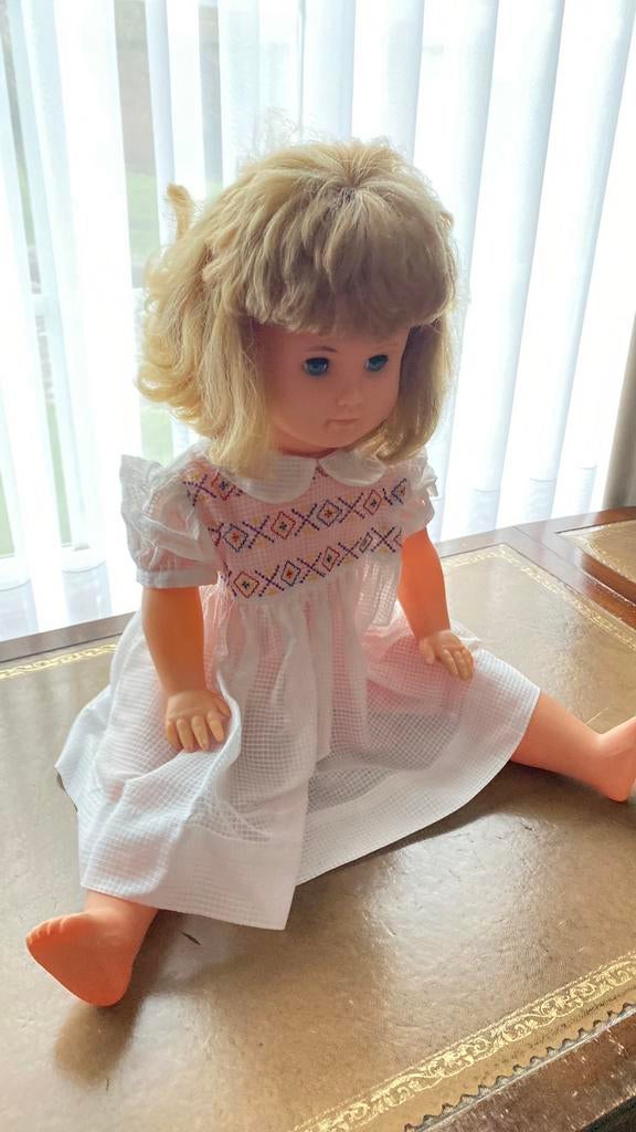 Oude pop, Enlèvement, Comme neuf, Poupée