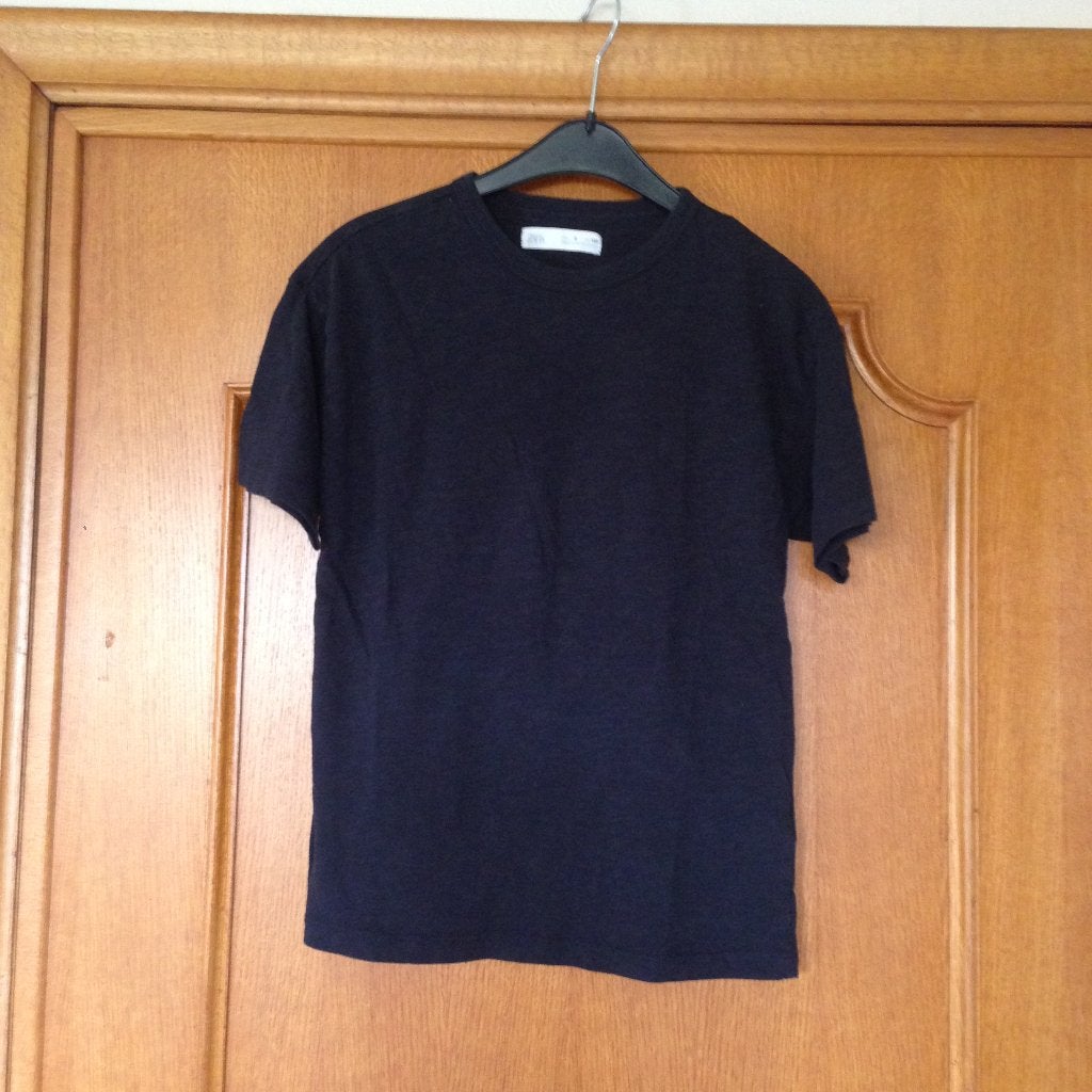 Zwart t-shirt met korte mouwen, Zara, 128, 8 jaar, Kinderen en Baby's, Kinderkleding | Maat 128, Meisje, Ophalen of Verzenden