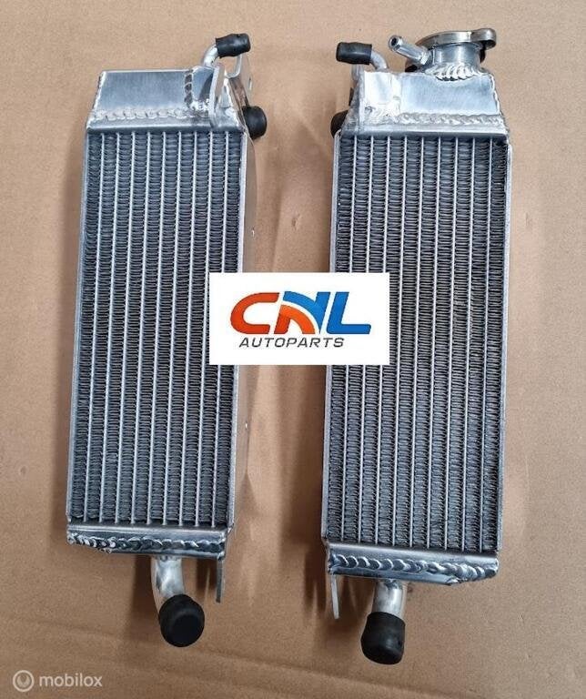 Radiateur Suzuki RM125 1984 1985 RM 125 RM-125 84 85, Motos, Neuf, Enlèvement ou Envoi