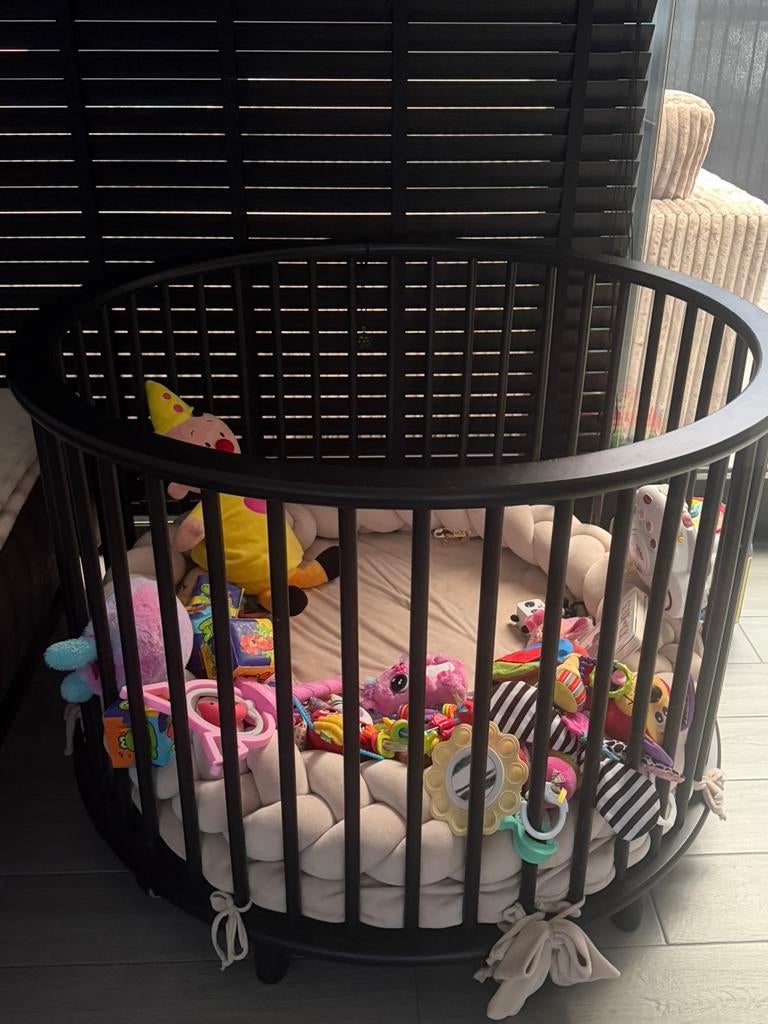 Bobita box rond+ matras, Kinderen en Baby's, Babyparken, Ophalen, Zo goed als nieuw, Rond