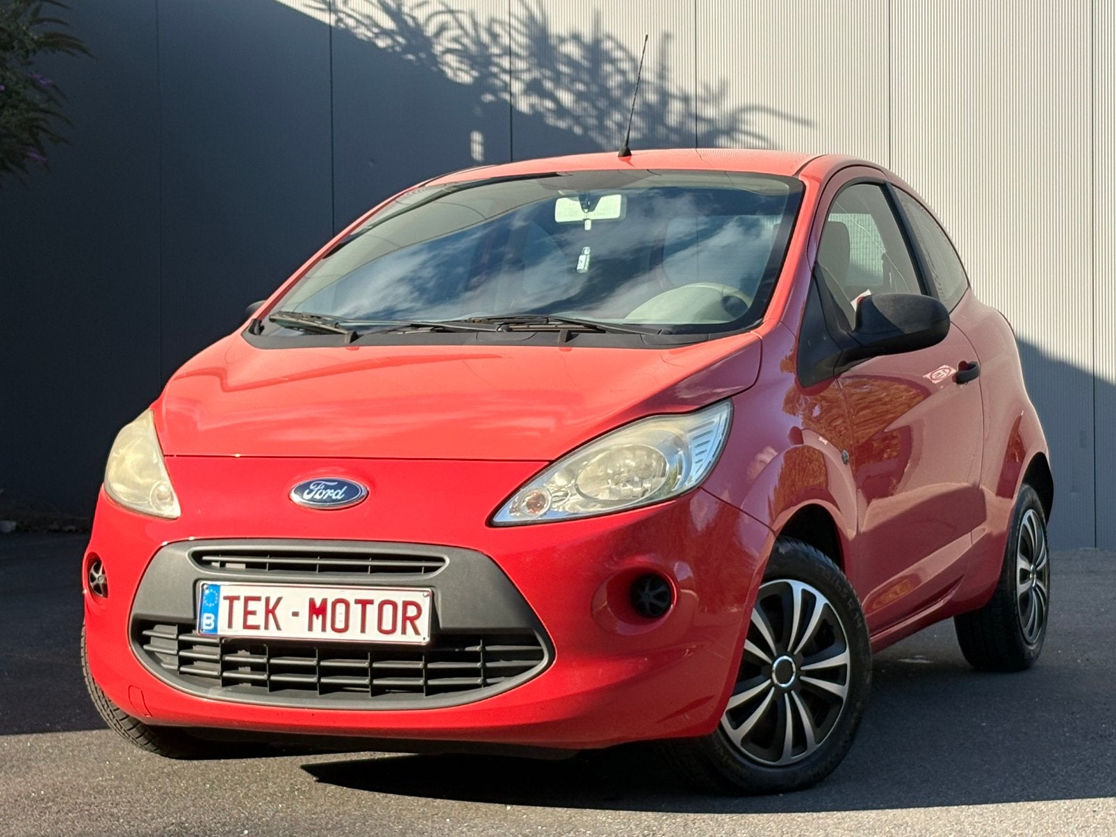 FORD KA 1.2 BENZINE, GEKEURD, AIRCO!!, LEZOK, HEEL PROPER!, Auto's, 1242 cc, Ka, Handgeschakeld, Sound system